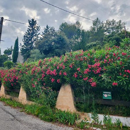La Maison Du Petit Thomas Taradeau المظهر الخارجي الصورة